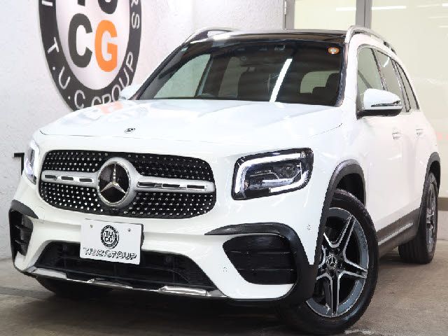 MERCEDES BENZ GLB