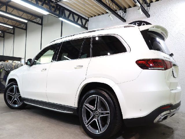 MERCEDES BENZ GLS class