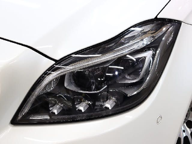 MERCEDES BENZ CLS class