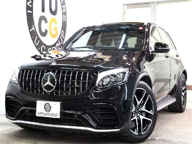 MERCEDES AMG GLCclass