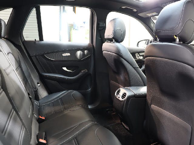 MERCEDES AMG GLCclass