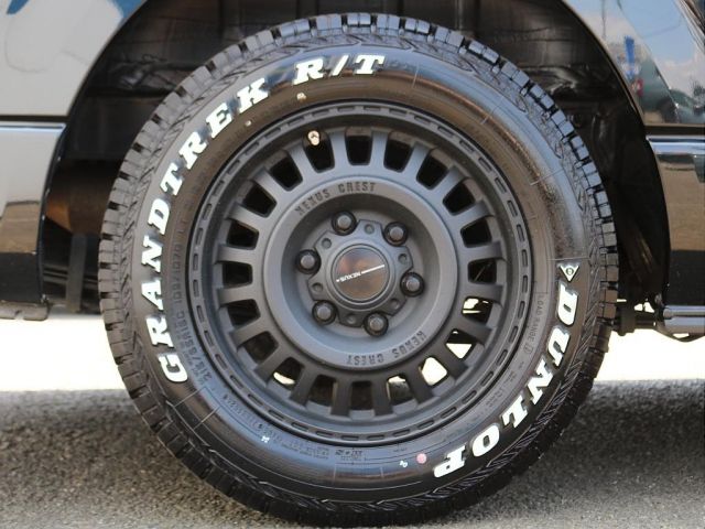 HIACE van 4WD