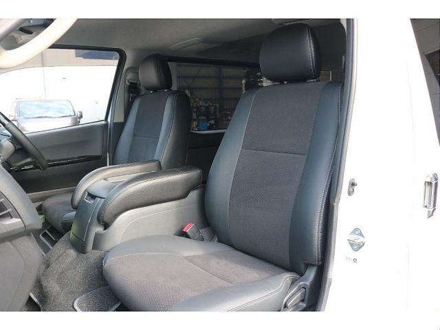 HIACE van 4WD
