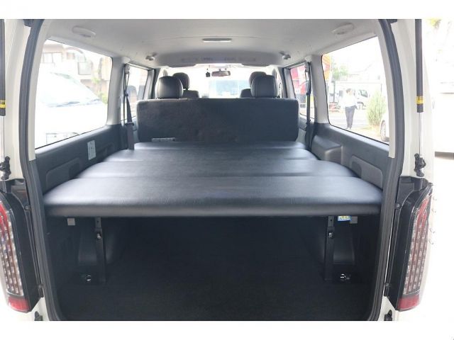 HIACE van 4WD