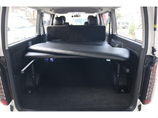 HIACE van 4WD