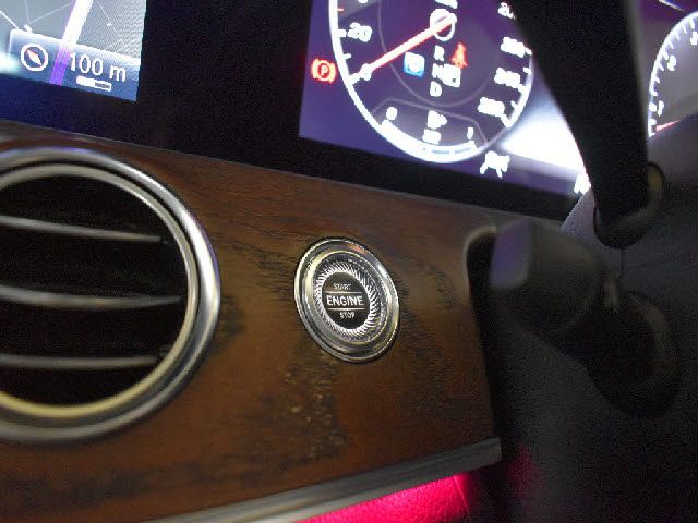 MERCEDES BENZ E class sedan
