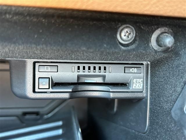 LEXUS IS300h AWD