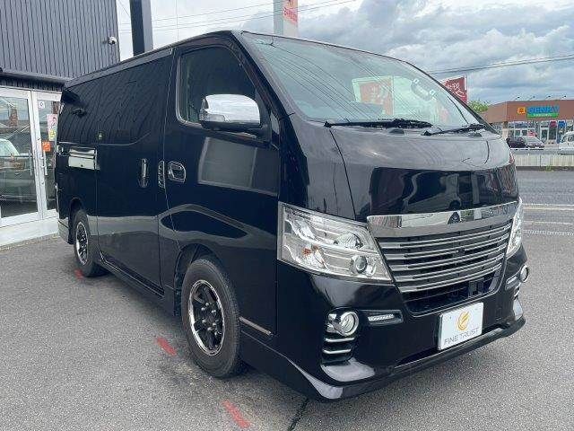 NV350 CARAVAN