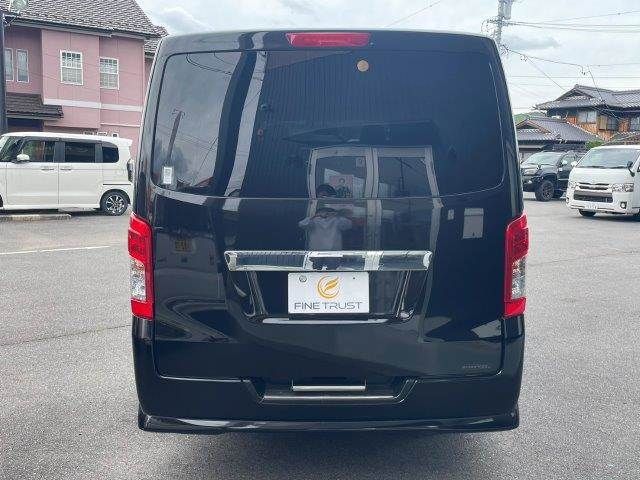 NV350 CARAVAN