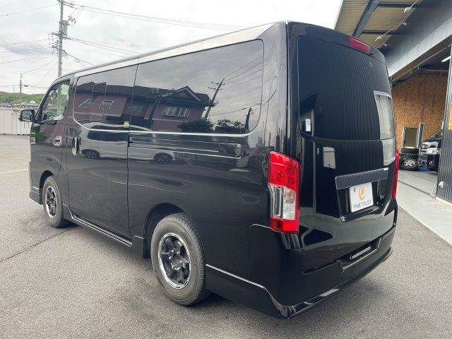 NV350 CARAVAN