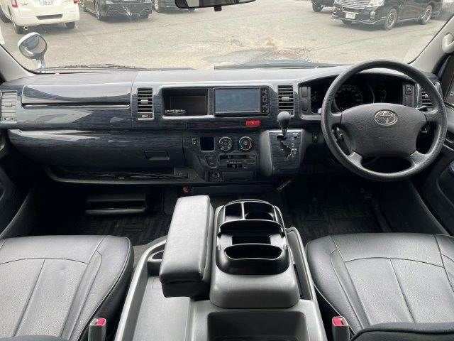 HIACE van 4WD