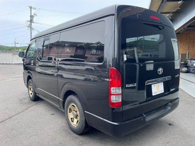HIACE van 4WD
