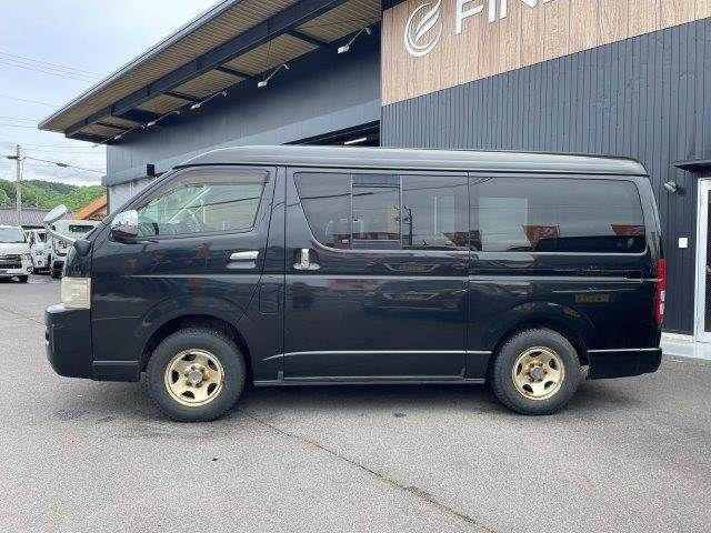 HIACE van 4WD