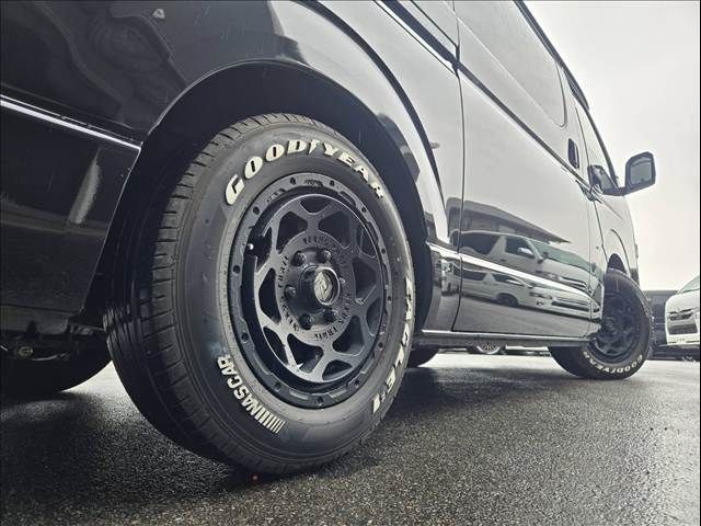HIACE van 2WD