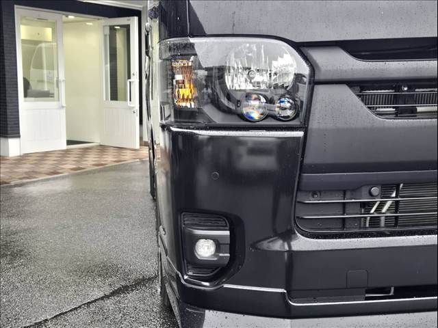 HIACE van 2WD