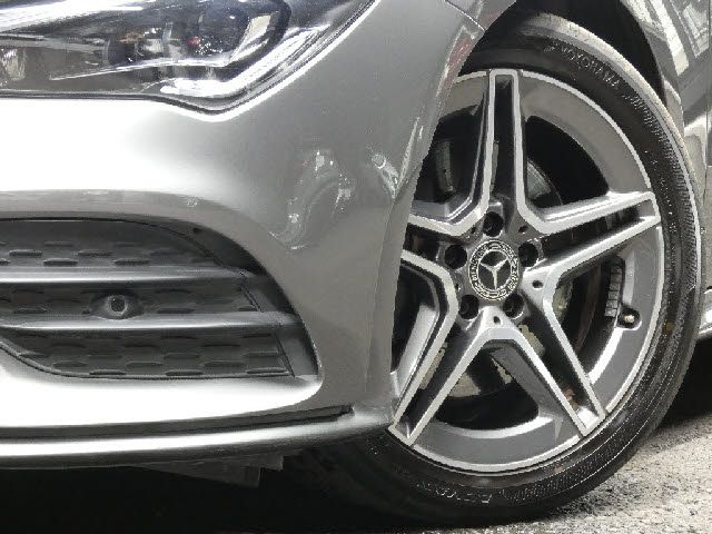 MERCEDES BENZ CLA class