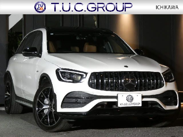 MERCEDES AMG GLC-class