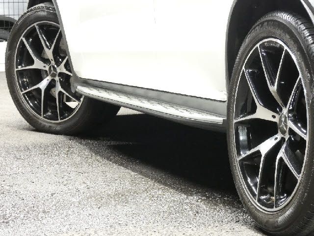 MERCEDES AMG GLC-class
