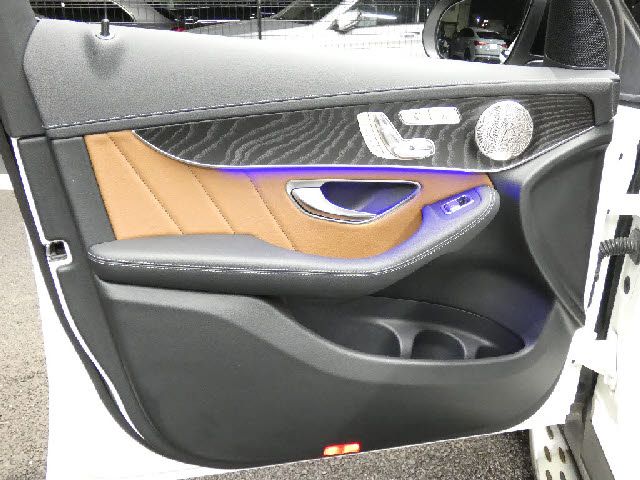 MERCEDES AMG GLC-class