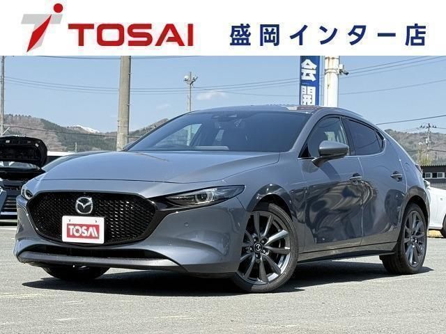 MAZDA3 FASTBACK