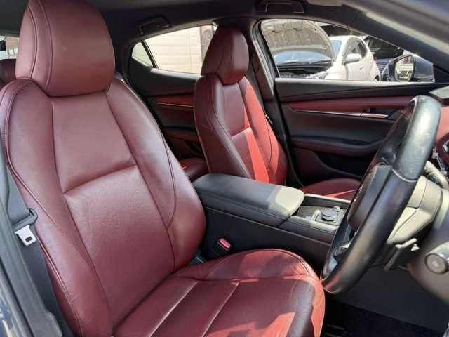 MAZDA3 FASTBACK