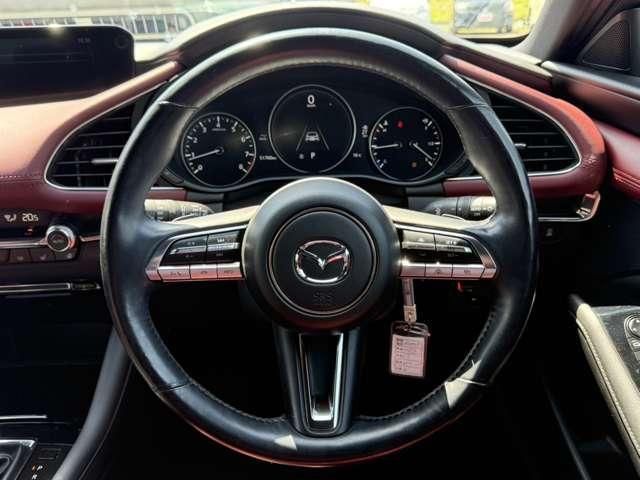 MAZDA3 FASTBACK
