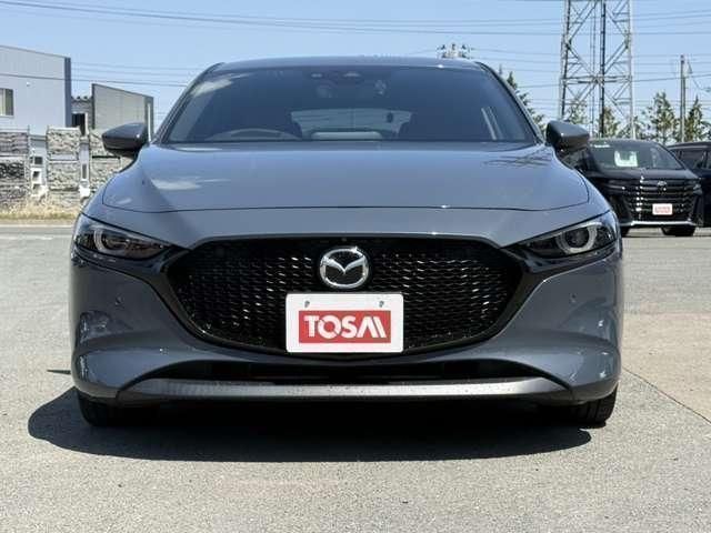 MAZDA3 FASTBACK
