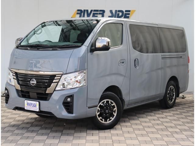 CARAVAN van 4WD