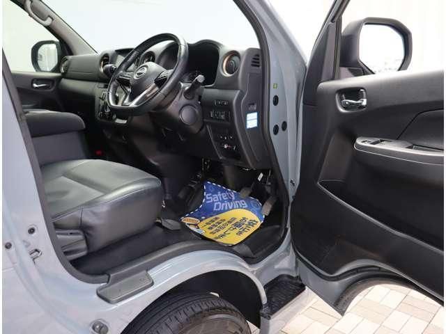 CARAVAN van 4WD