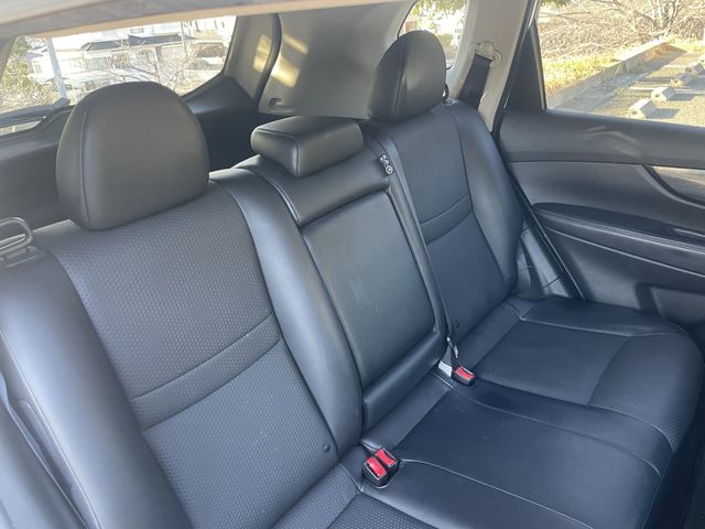 X-TRAIL 2WD