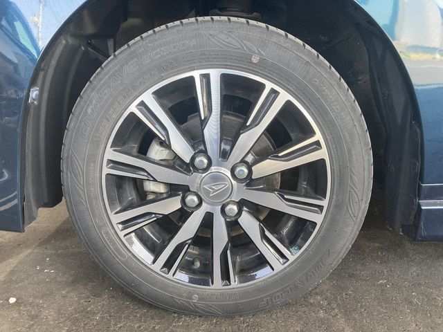 MOVE CUSTOM 4WD