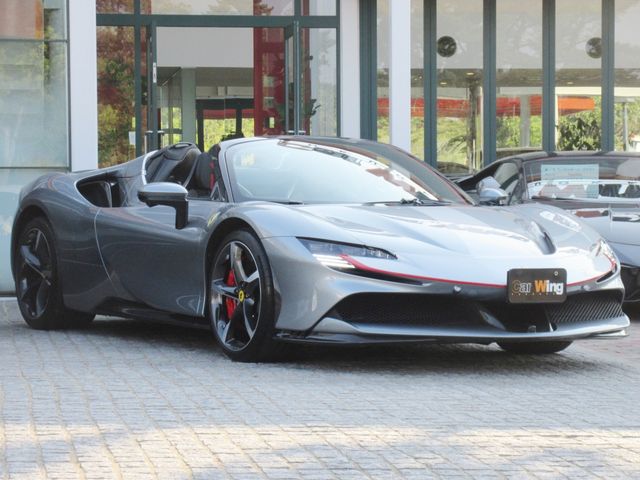 FERRARI SF90 Spider