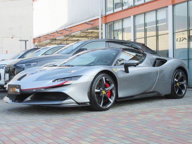 FERRARI SF90 Spider