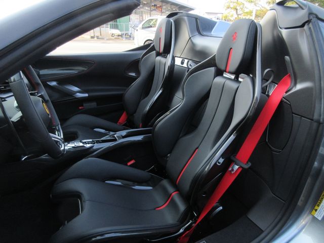 FERRARI SF90 Spider