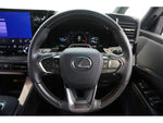 Lexus LM500h