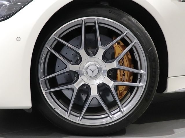 MERCEDES AMG GT 4DOOR coupe HYBRID