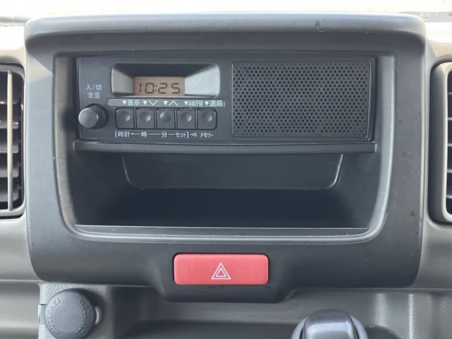 NV100 CLIPPER