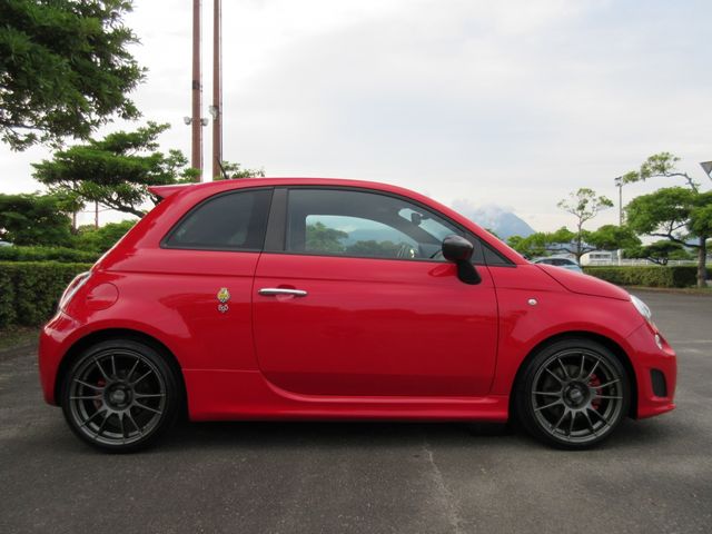 ABARTH 695