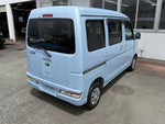 PIXIS van