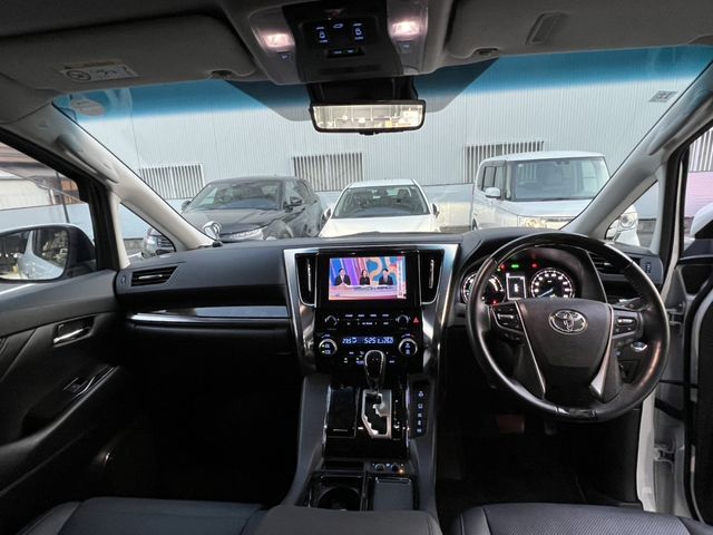 ALPHARD hybrid