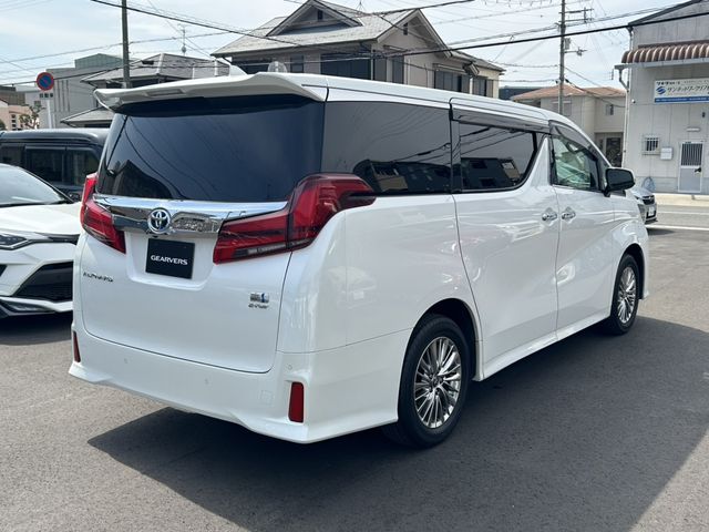 ALPHARD hybrid