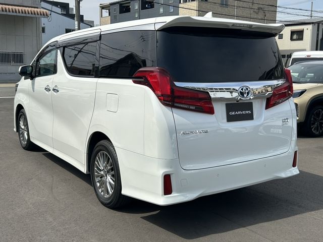 ALPHARD hybrid
