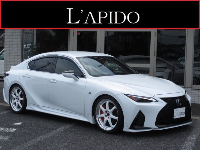 LEXUS IS300h