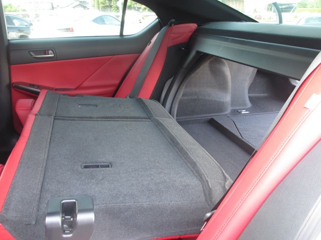 LEXUS IS300h