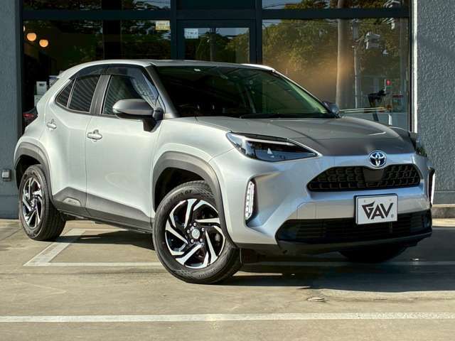 YARIS CROSS HYBRID