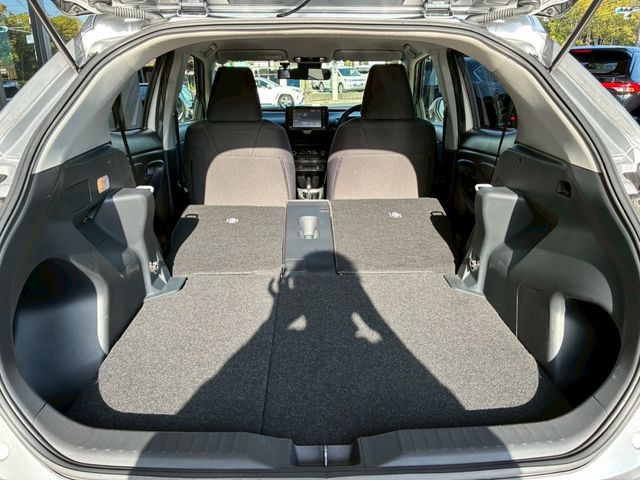 YARIS CROSS HYBRID