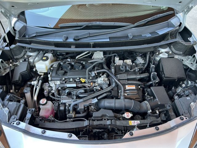 YARIS CROSS HYBRID