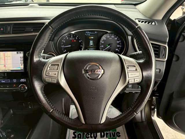 X-TRAIL 2WD