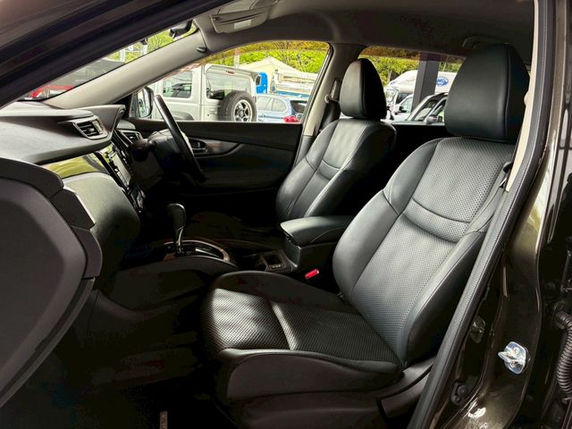 X-TRAIL 2WD