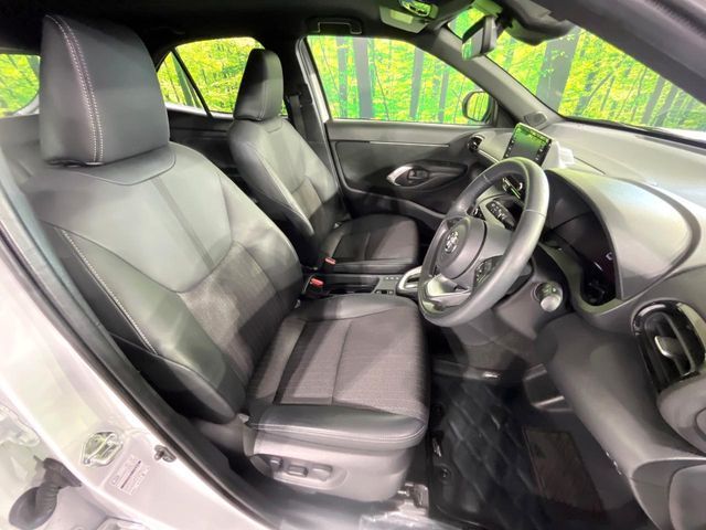 YARIS CROSS HYBRID